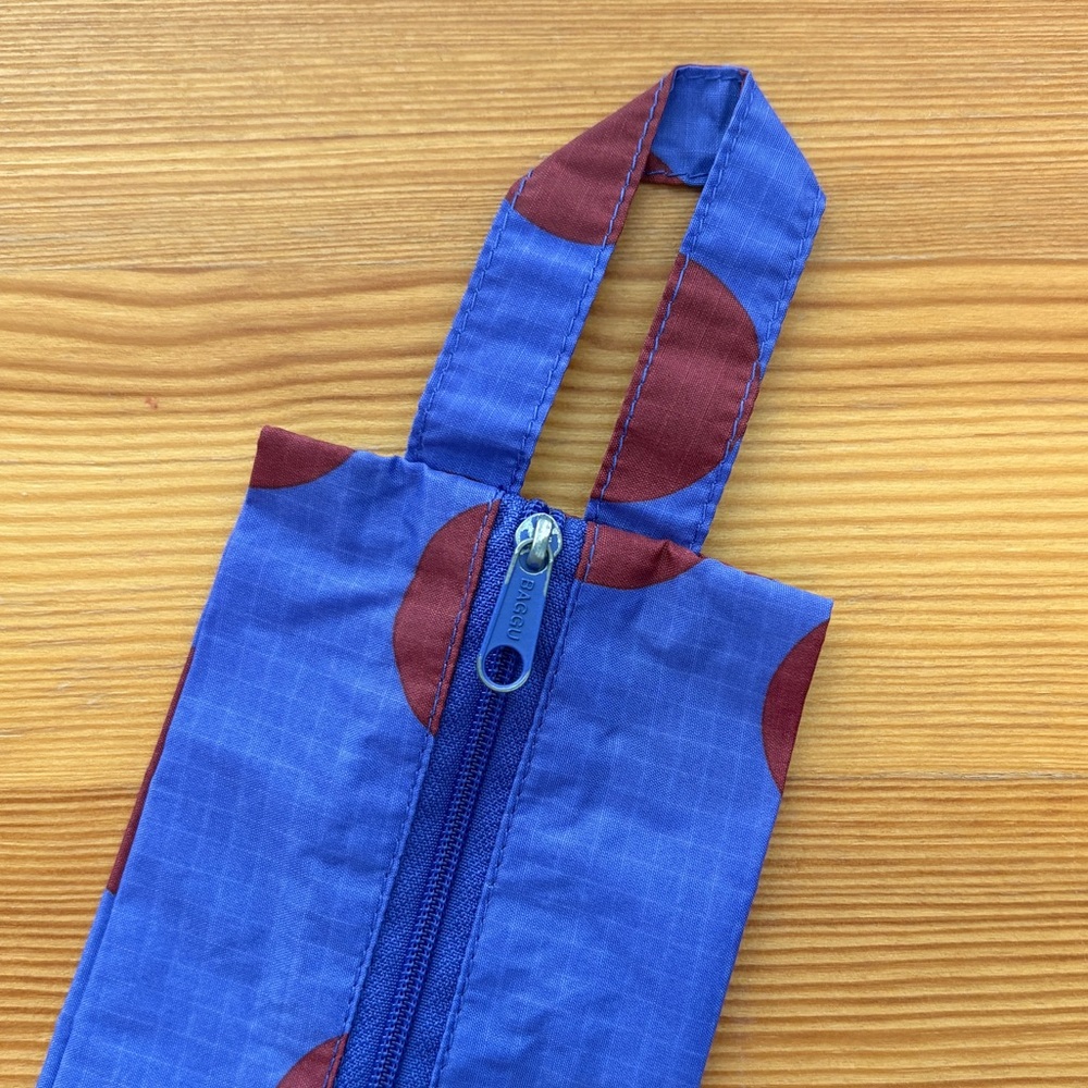 Baggu Small 3D Zip Pouch in Polka Dot